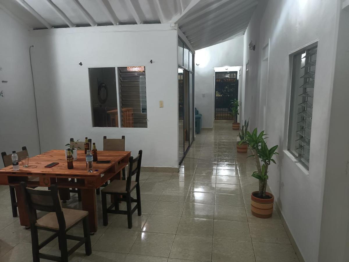Hospedajes El Jardin Envigado Buitenkant foto